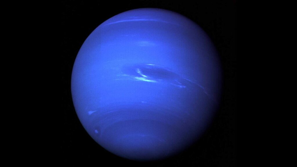 Neptun mit Wolkenbändern, aufgenommen von Voyager 2 im Jahr 1989